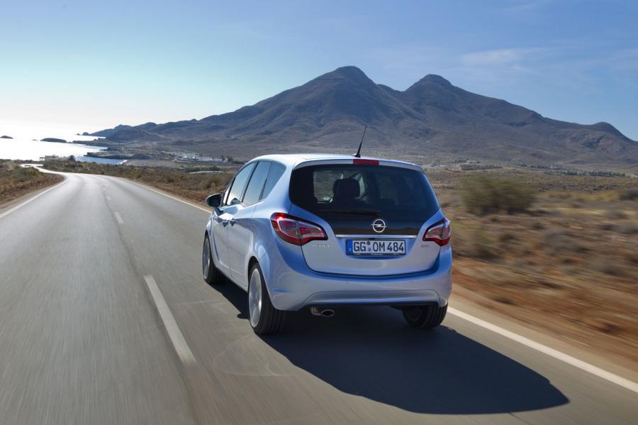  Opel Meriva 2014 года  (фото 37 из 74)